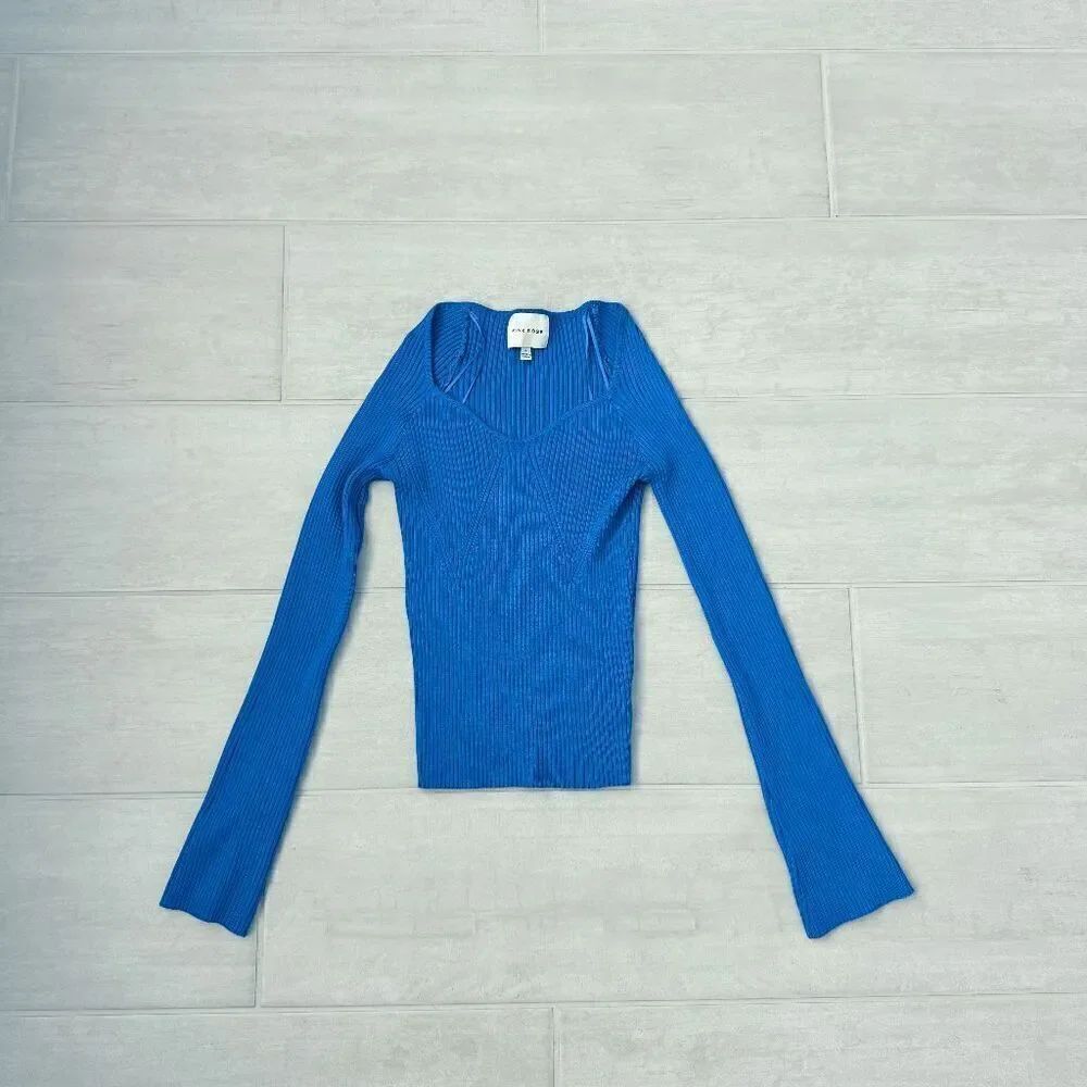 Pink Rose Ribbed Knit Sweater Long Bell Sleeve Sweetheart Neckline Blue Slim Fit